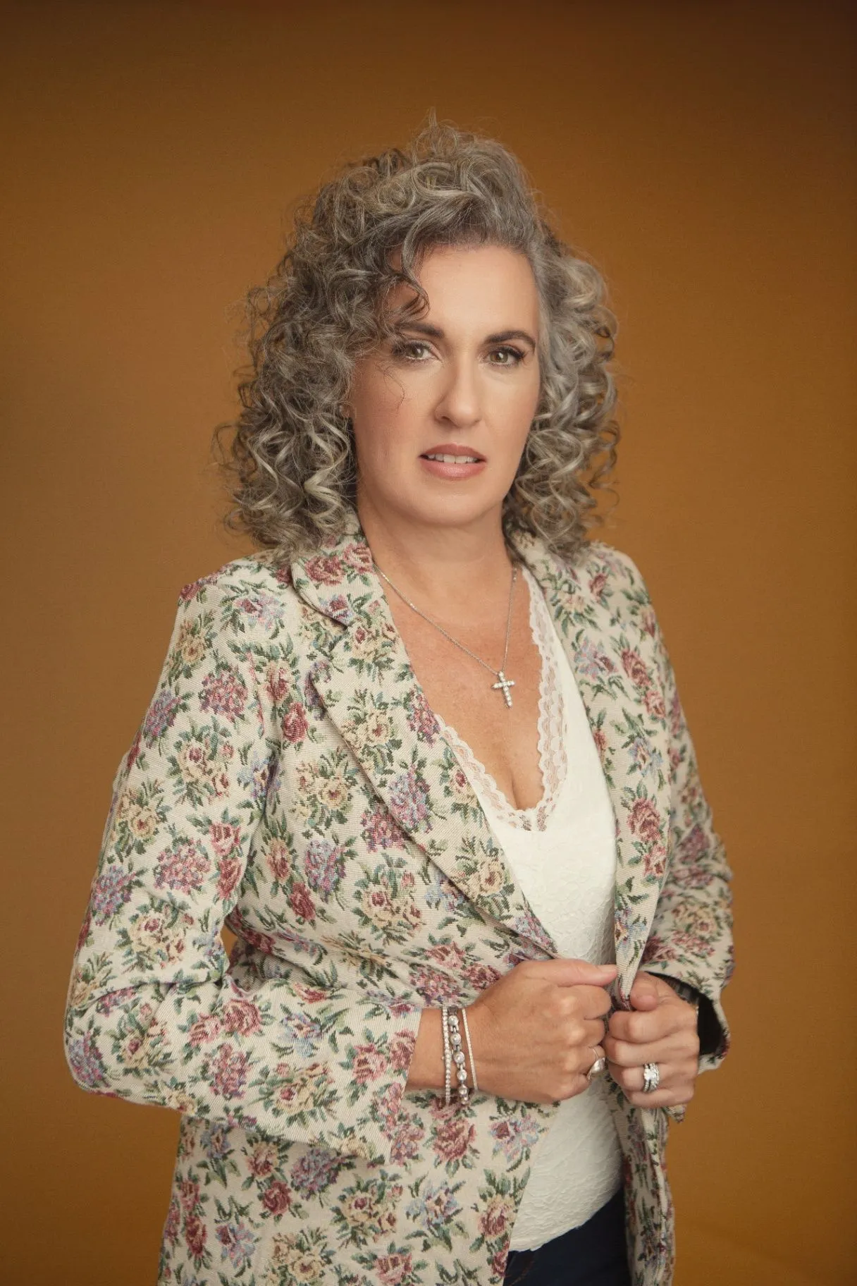 Buffy Payne standing for a portrait